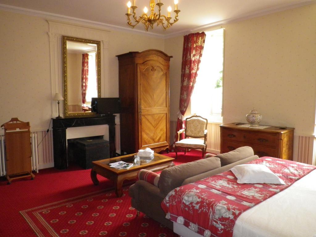 Chateau De L'Oiseliniere Bed & Breakfast Gorges  Bilik gambar
